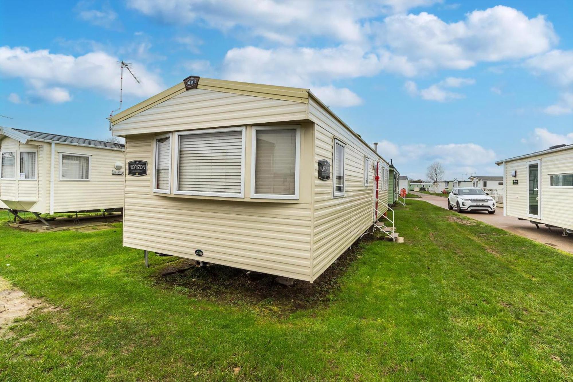8 Berth Caravan In A Great Location In Norfolk Ref 50053D Great Yarmouth Exterior photo
